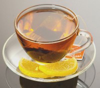 /album/fotogaleria/a400-hot-tea-with-lemon-in-glass-cup-saucer-jpg/